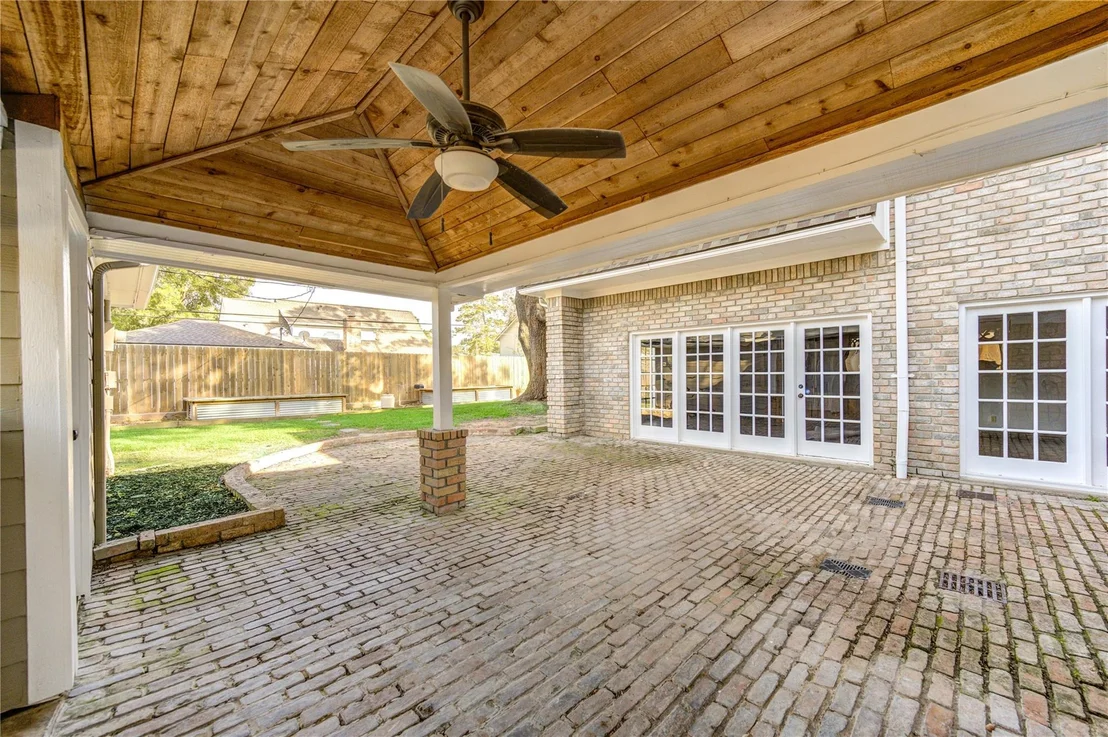 Photo of 15406 Falling Creek Drive