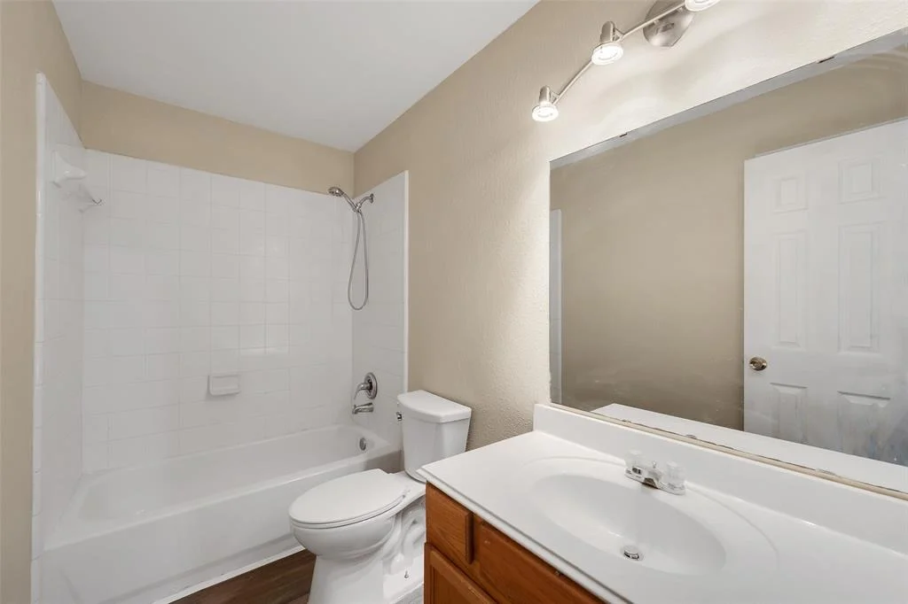 Photo of 6035 Fallmont Drive