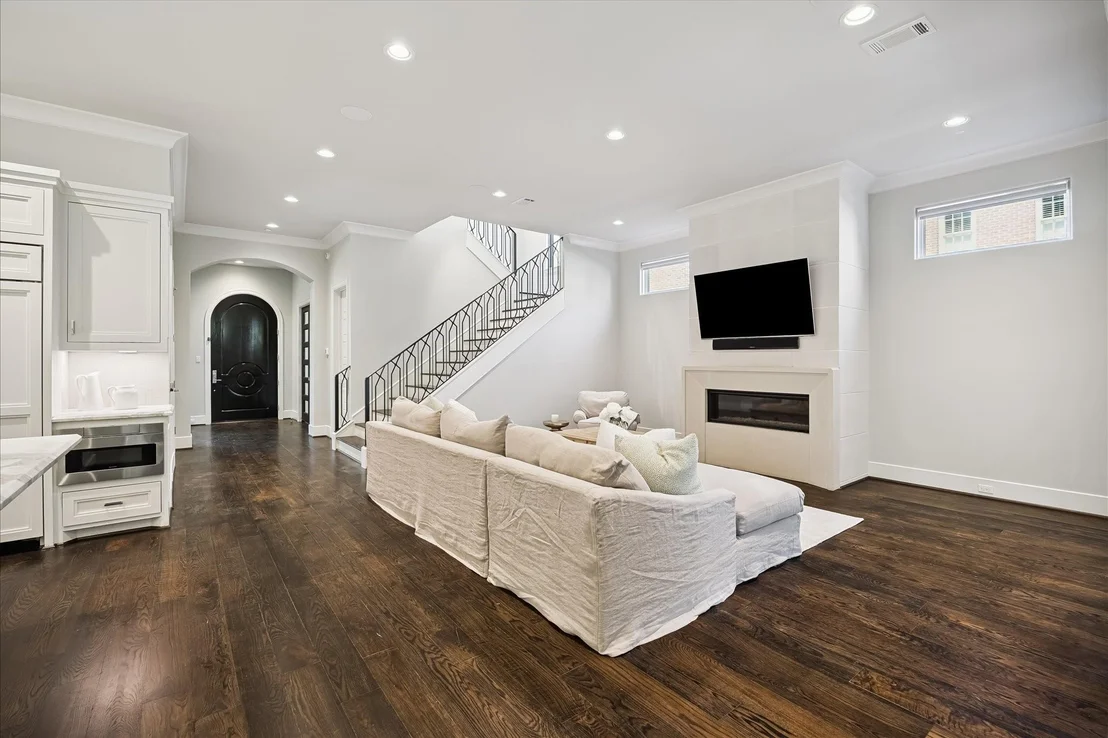 Photo of 2117 Dickey Place