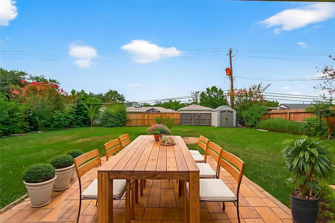 Photo of 11102 Endicott Lane