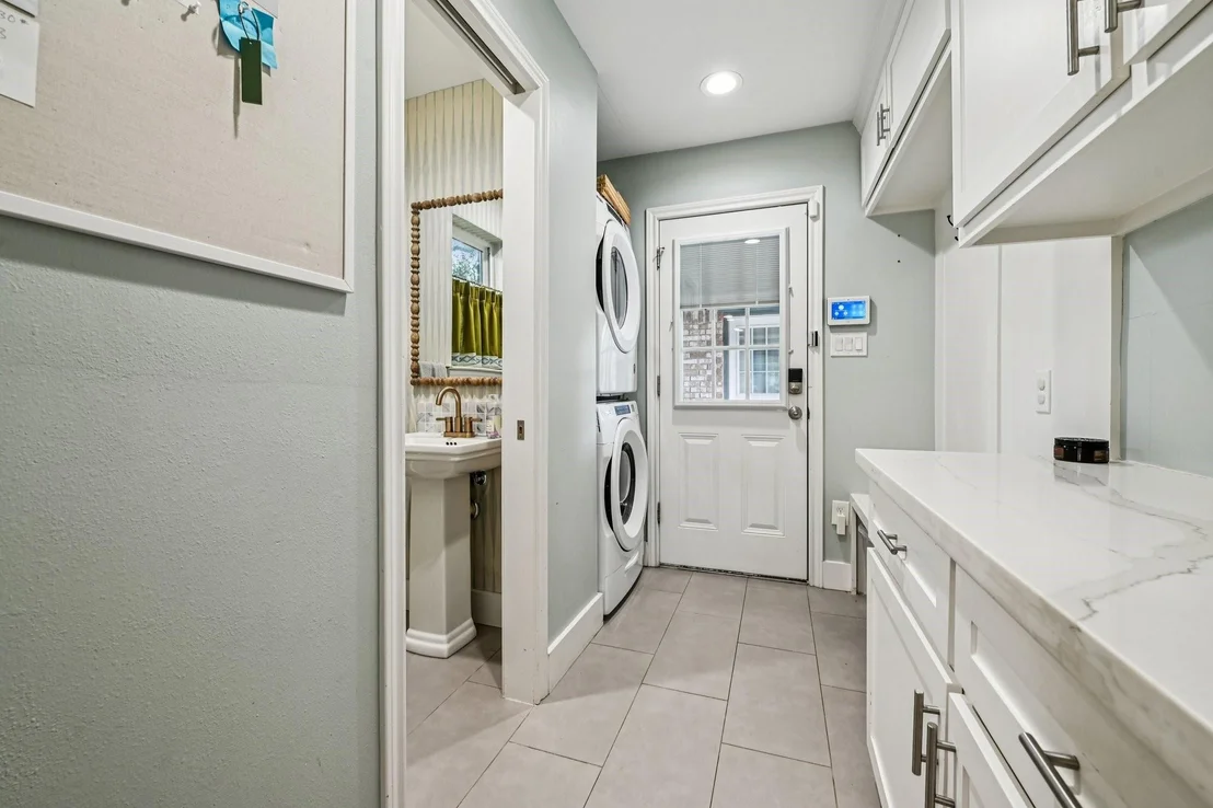 Photo of 11403 Valley Spring Drive