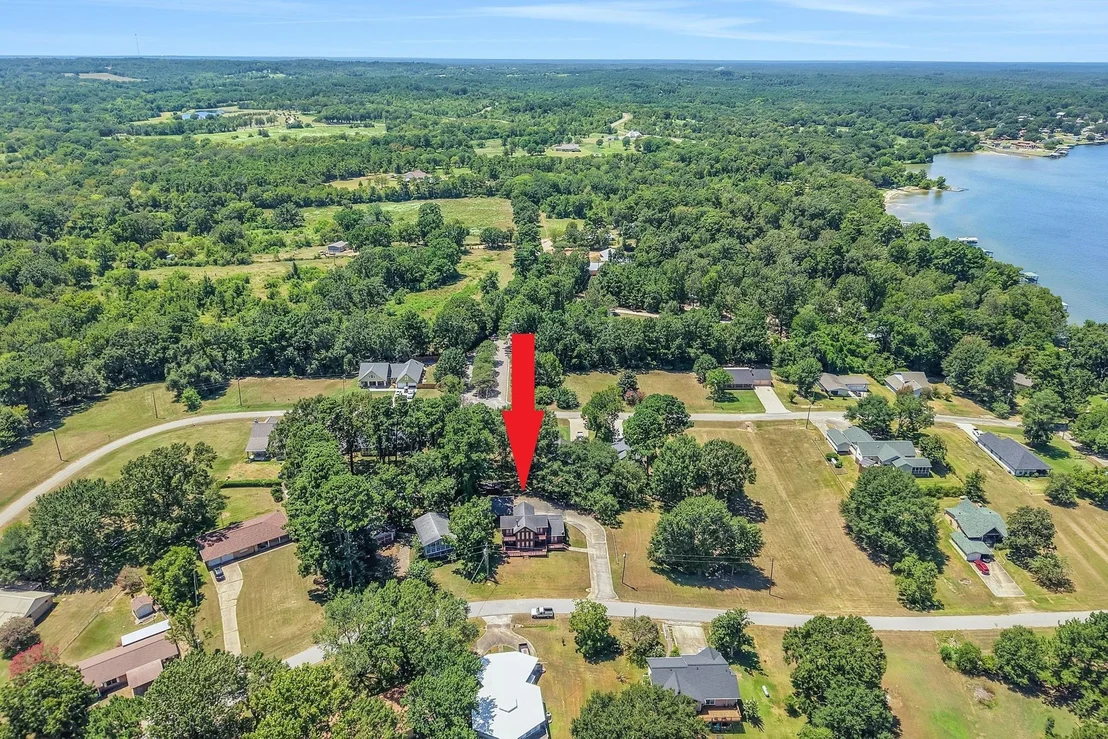 Photo of 51 Valley Drive