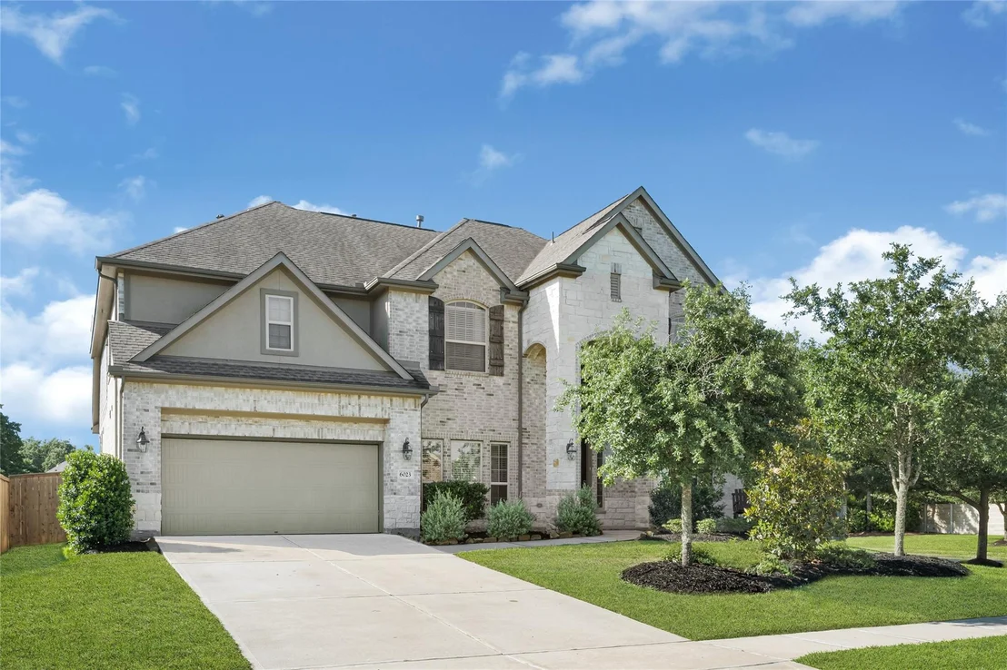 Photo of 6023 Verde Place Lane