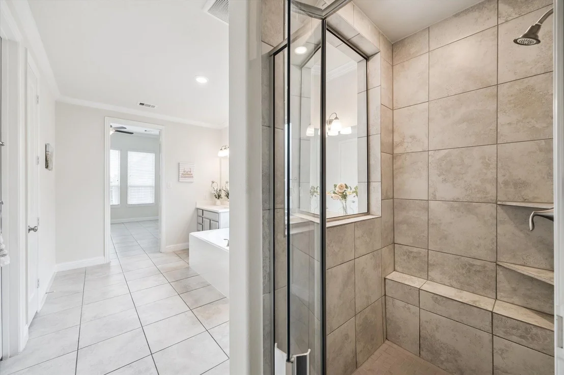 Photo of 10622 Menelaws Trail