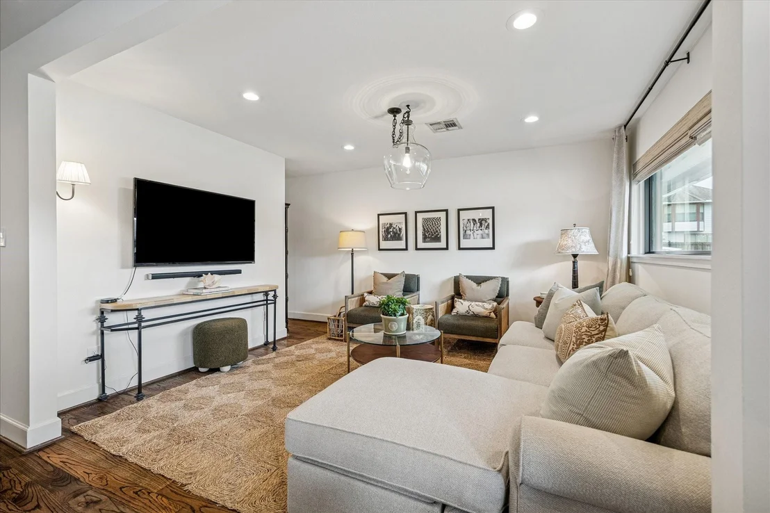 Photo of 1607 Haverhill Drive