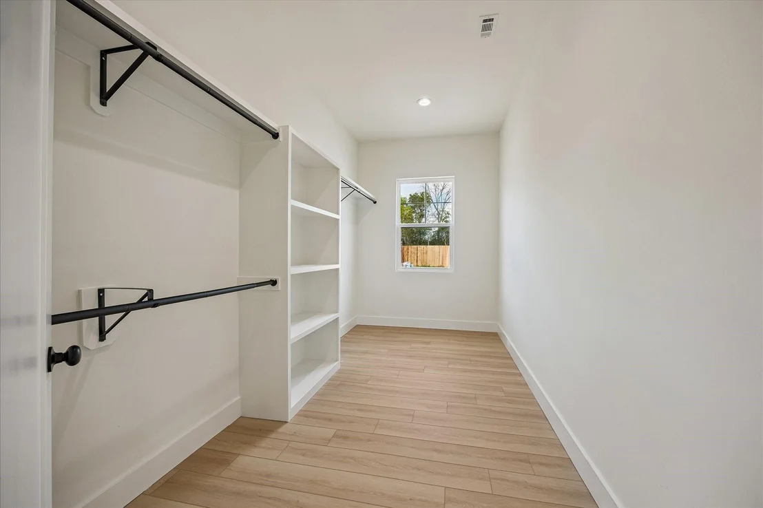 Photo of 3134 W Tower