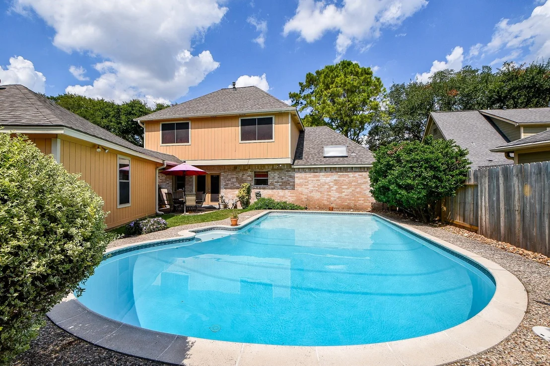 Photo of 1230 Crossfield Drive