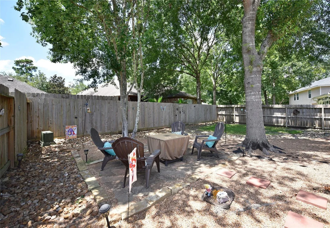 Photo of 26 S Vesper Bend Circle
