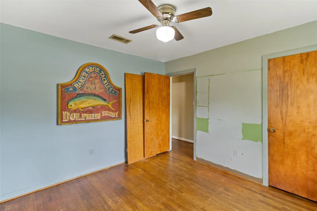 Photo of 1413 Lawn Drive