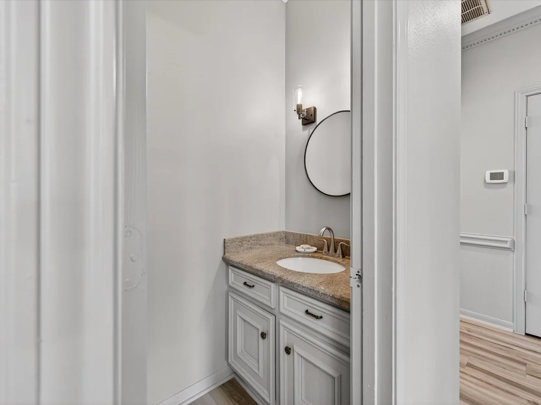 Photo of 6207 Sandypine Drive