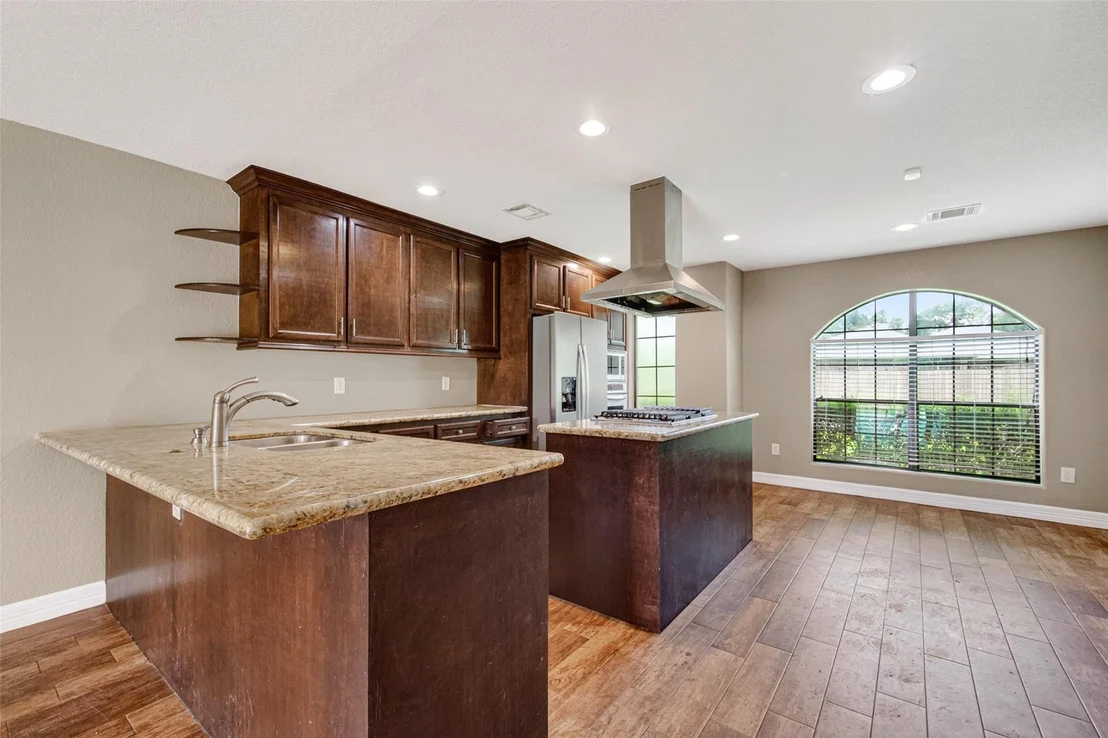 Photo of 12839 Eastbrook Drive