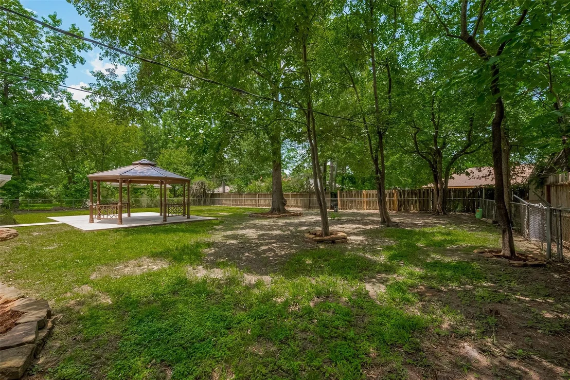 Photo of 323 Spring Woods Drive
