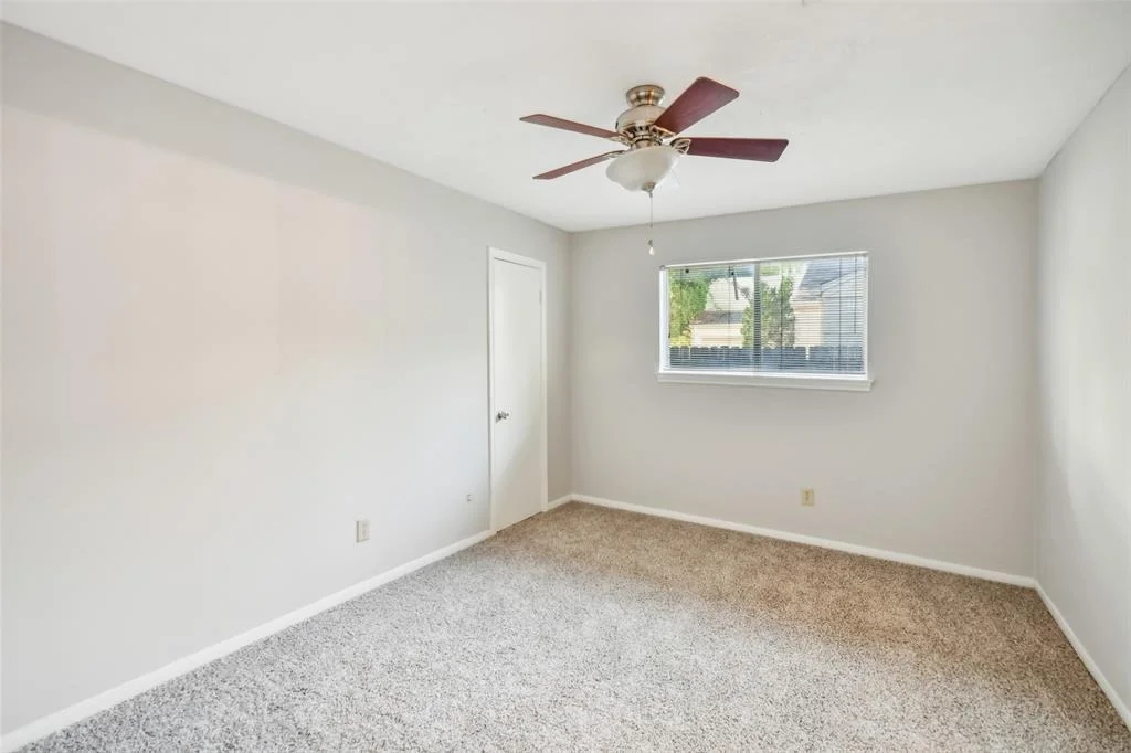 Photo of 5502 Moss Glenn Lane