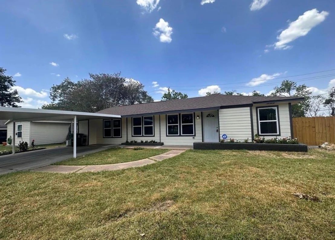 Photo of 6059 Doulton Drive