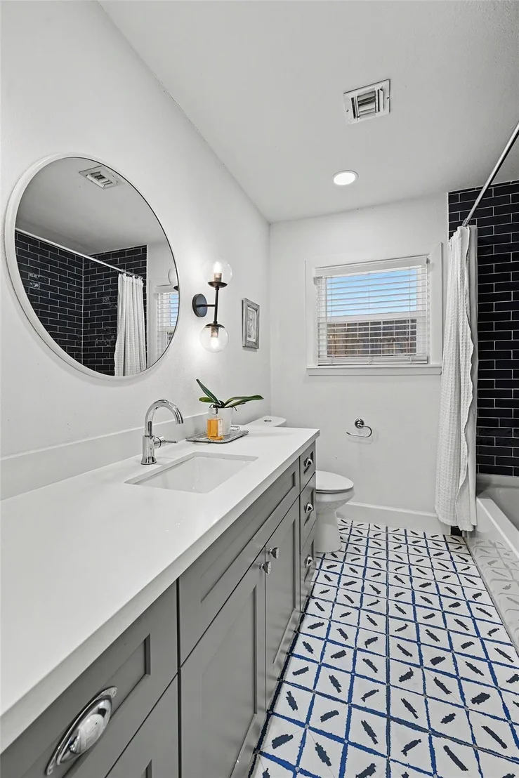Photo of 6223 Linton Road