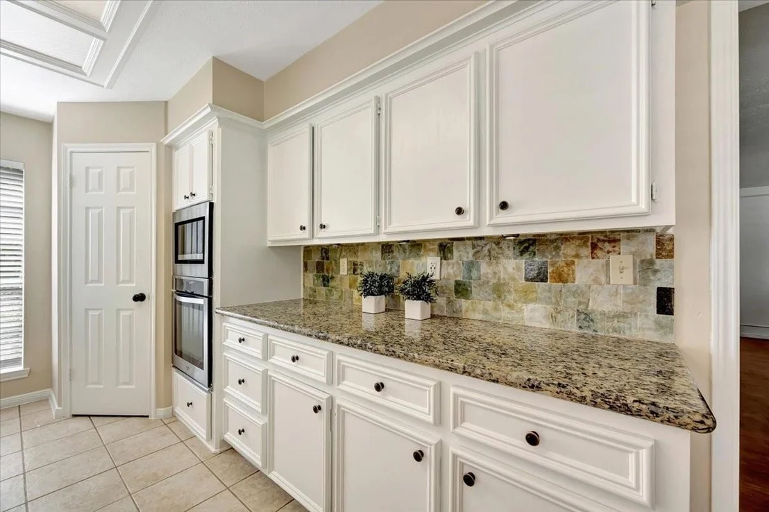Photo of 15110 Greenleaf Lane