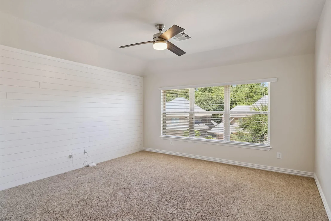 Photo of 1041 Cedar Forest Drive