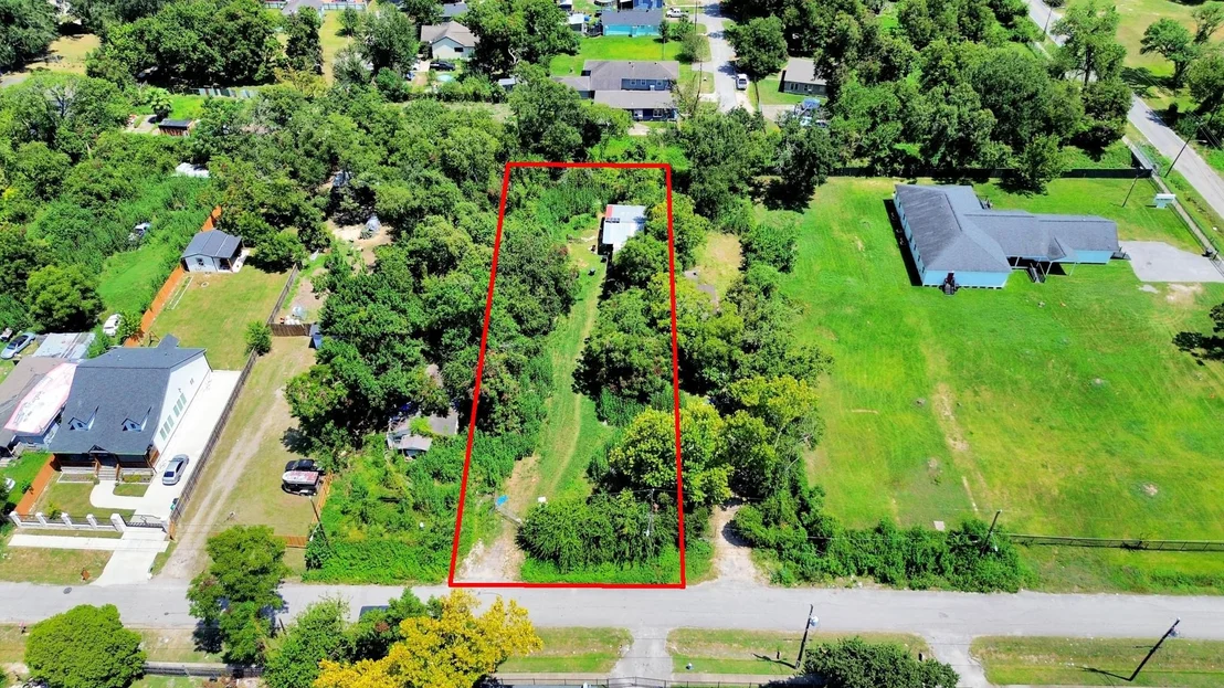 Photo of 8124 Lavender Street