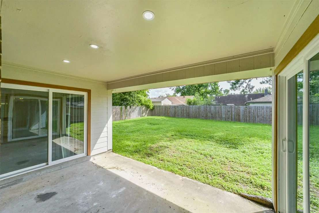 Photo of 17502 Huntersglen Circle