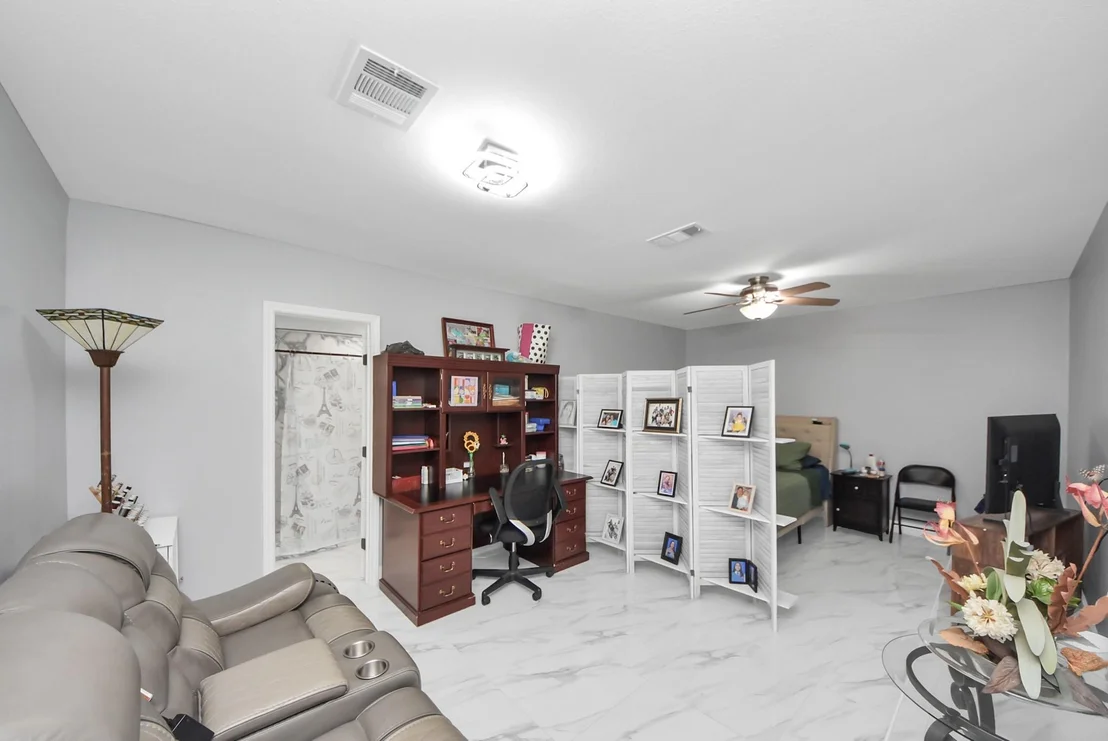 Photo of 6115 Pine Lakes Drive