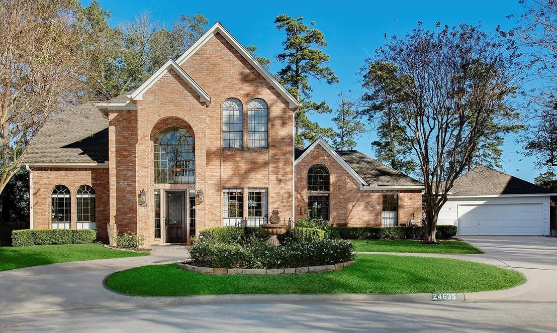 Photo of 24635 W Kingscrest Circle