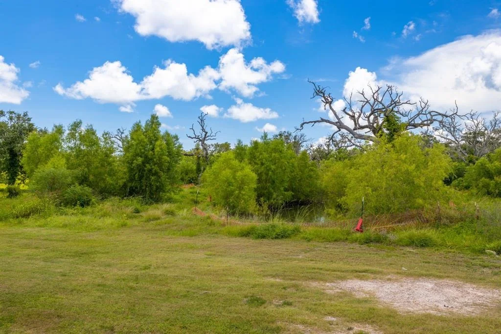 Photo of 411 County Road 282