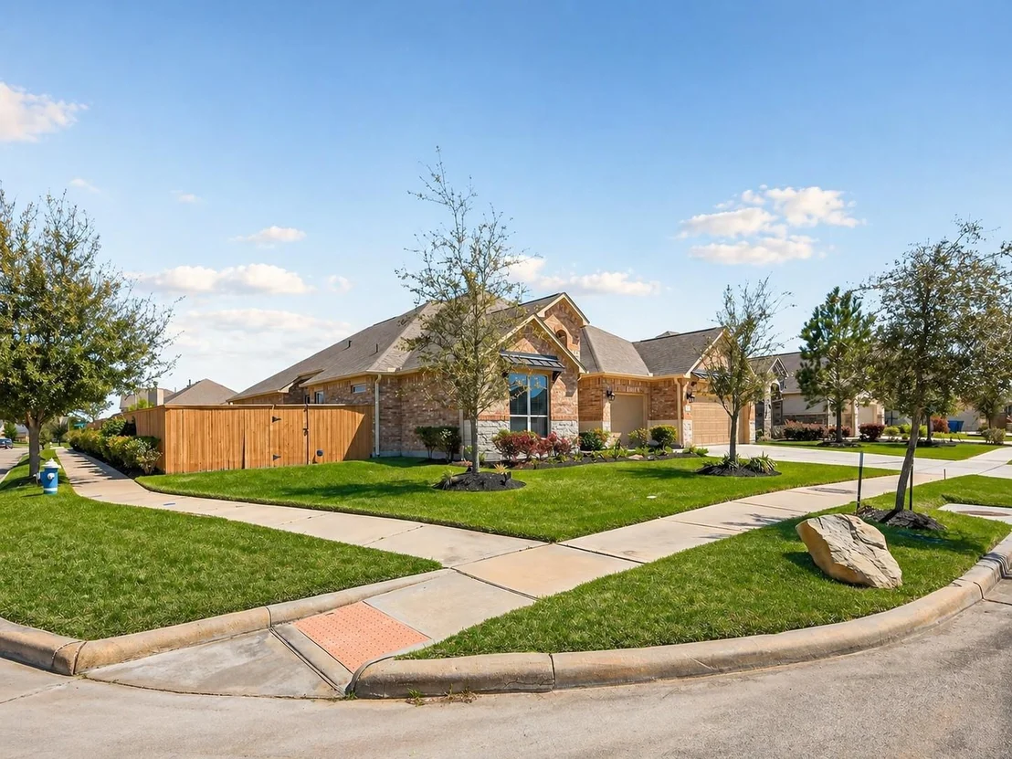 Photo of 15410 Trumball Manor Drive