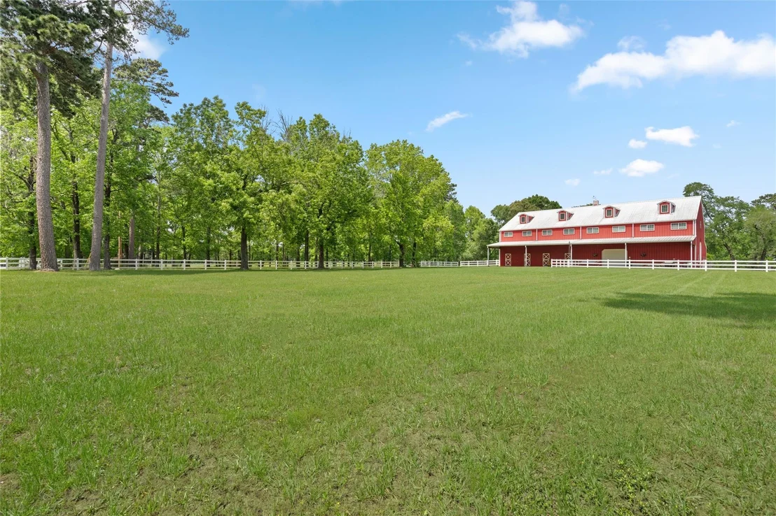 Photo of 15126 Walden Road