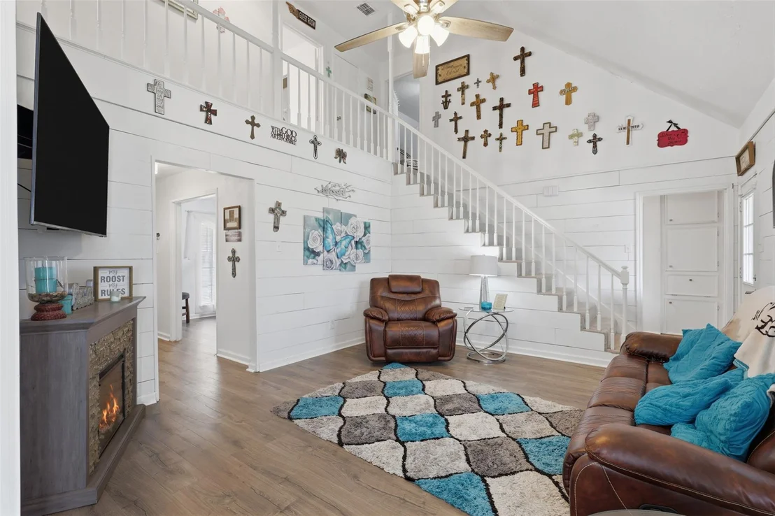 Photo of 4124 Gallant Fox Drive