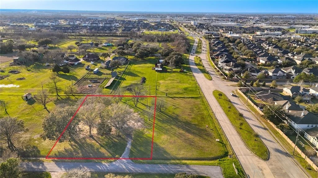 Photo of 606 Sycamore Road
