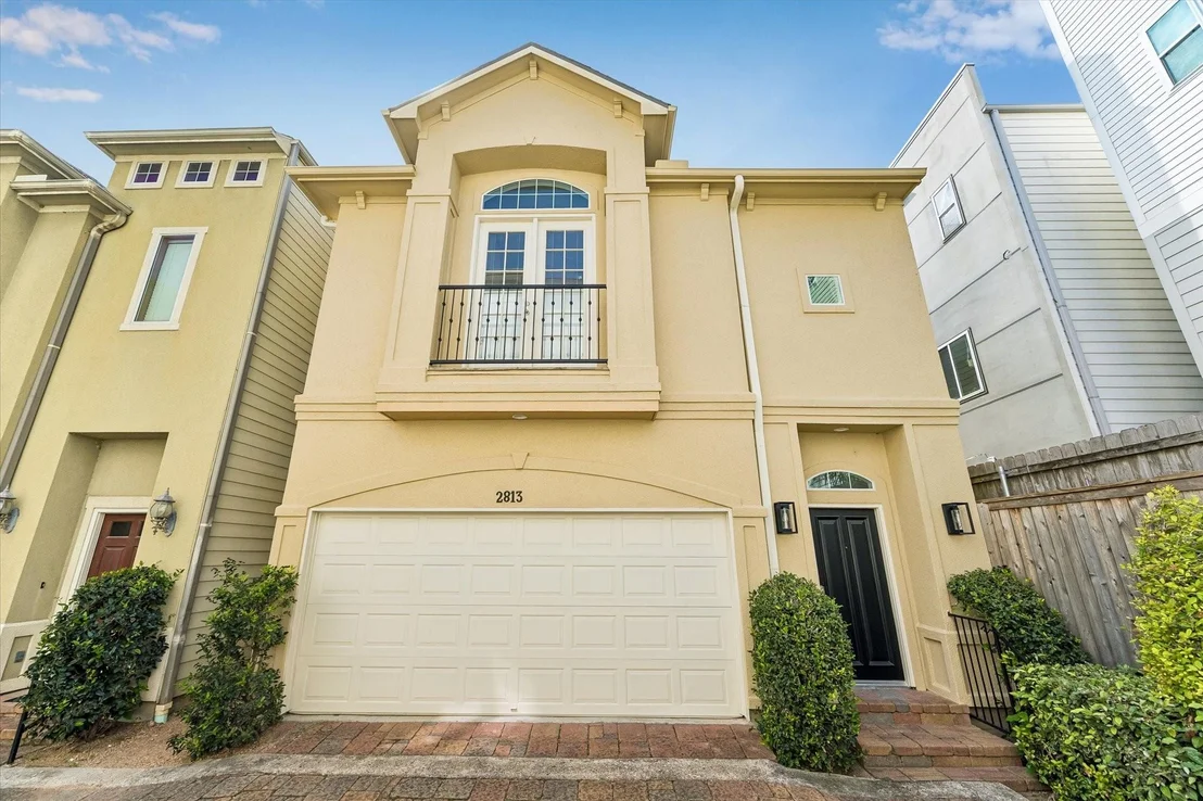 Photo of 2813 Clinton Drive