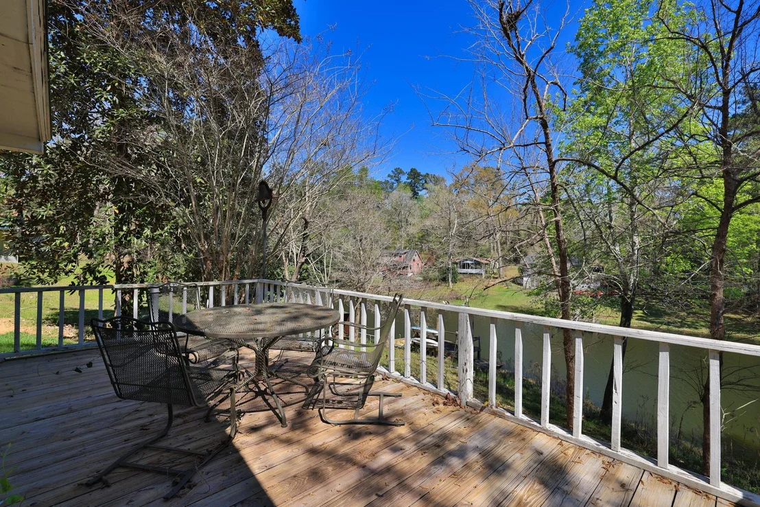 Photo of 400 Driftwood Drive