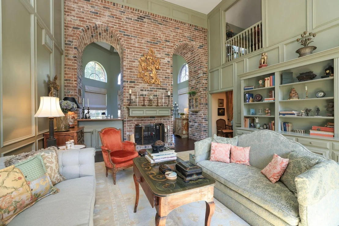 Photo of 8719 Chelmsford Lane