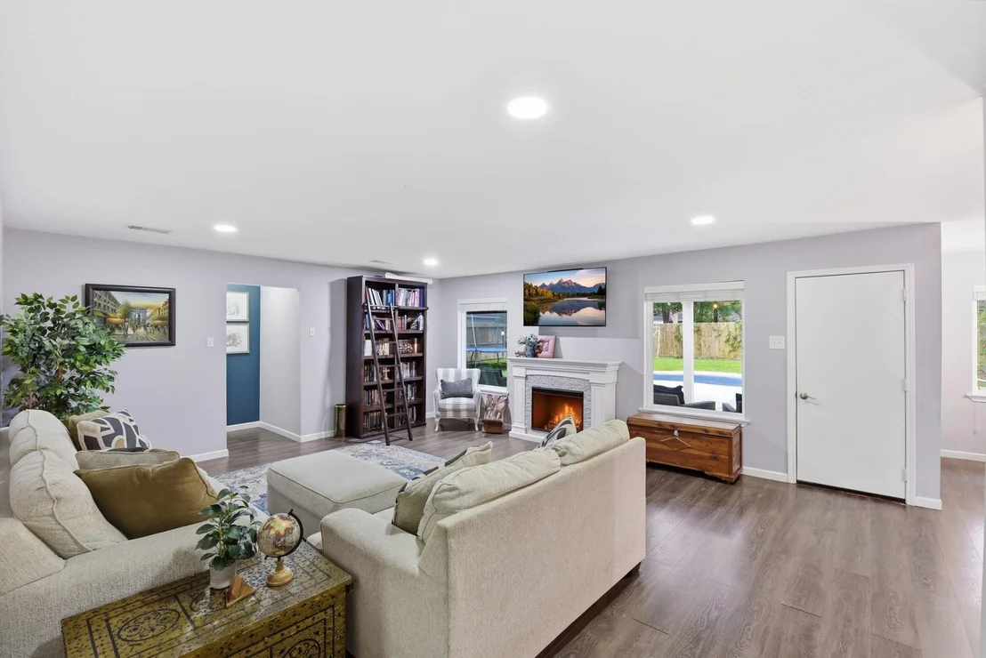 Photo of 28815 Enchanted Drive
