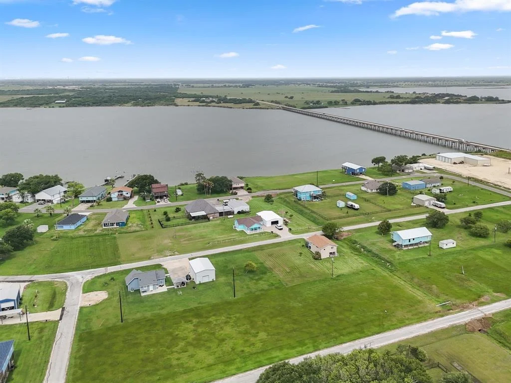 Photo of 102 Calumet Drive