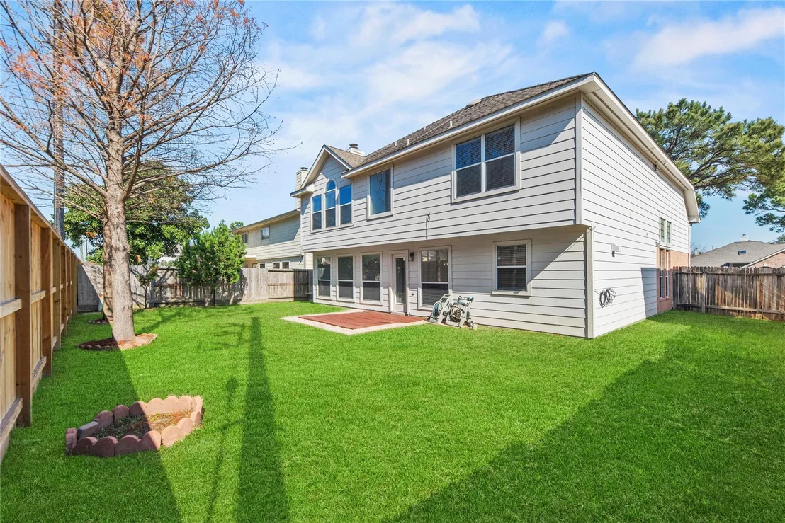 Photo of 6511 Harcourt Bridge Drive