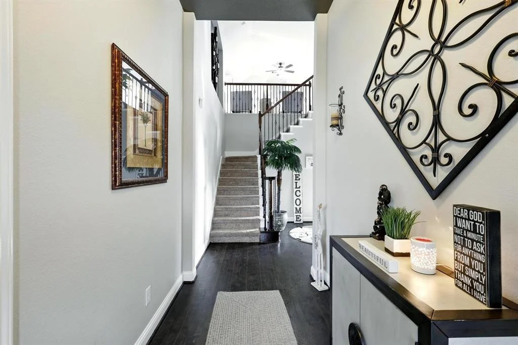 Photo of 27727 Gracefield Lane