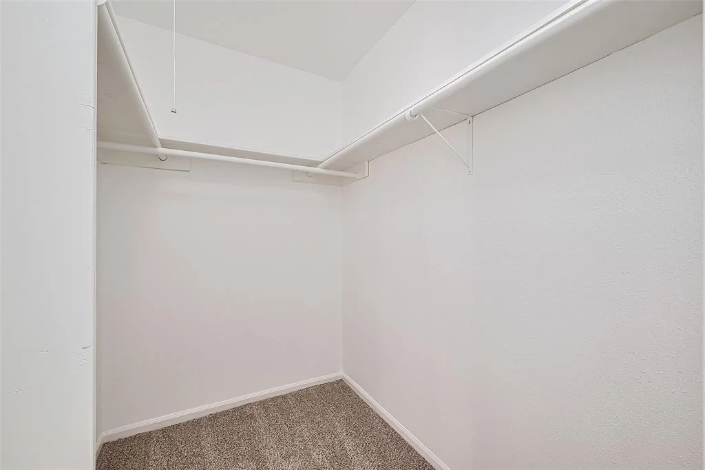 Photo of 7011 Maple Fox Drive