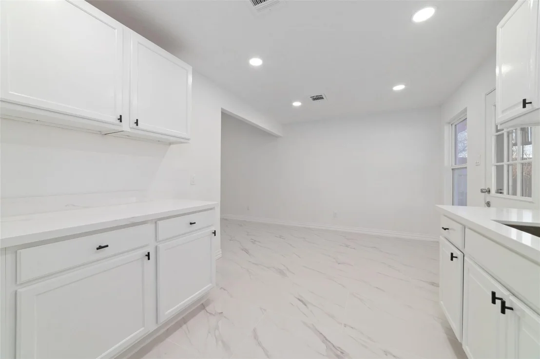 Photo of 11434 Sharpview Drive