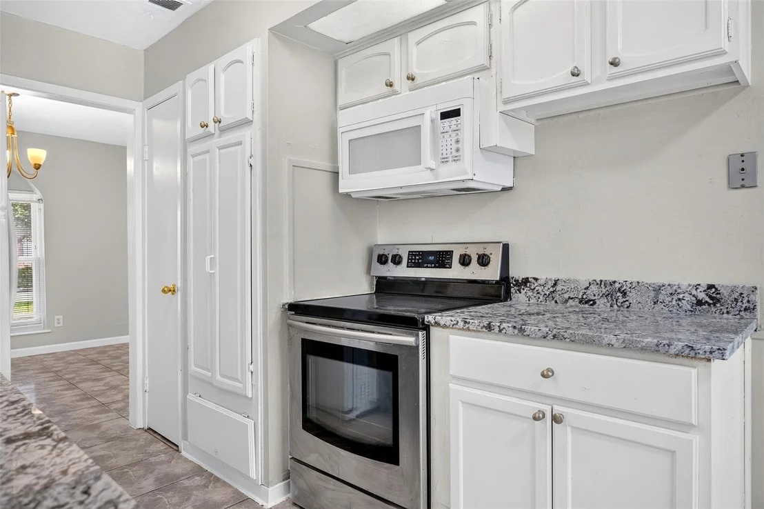 Photo of 11307 Langdon Lane