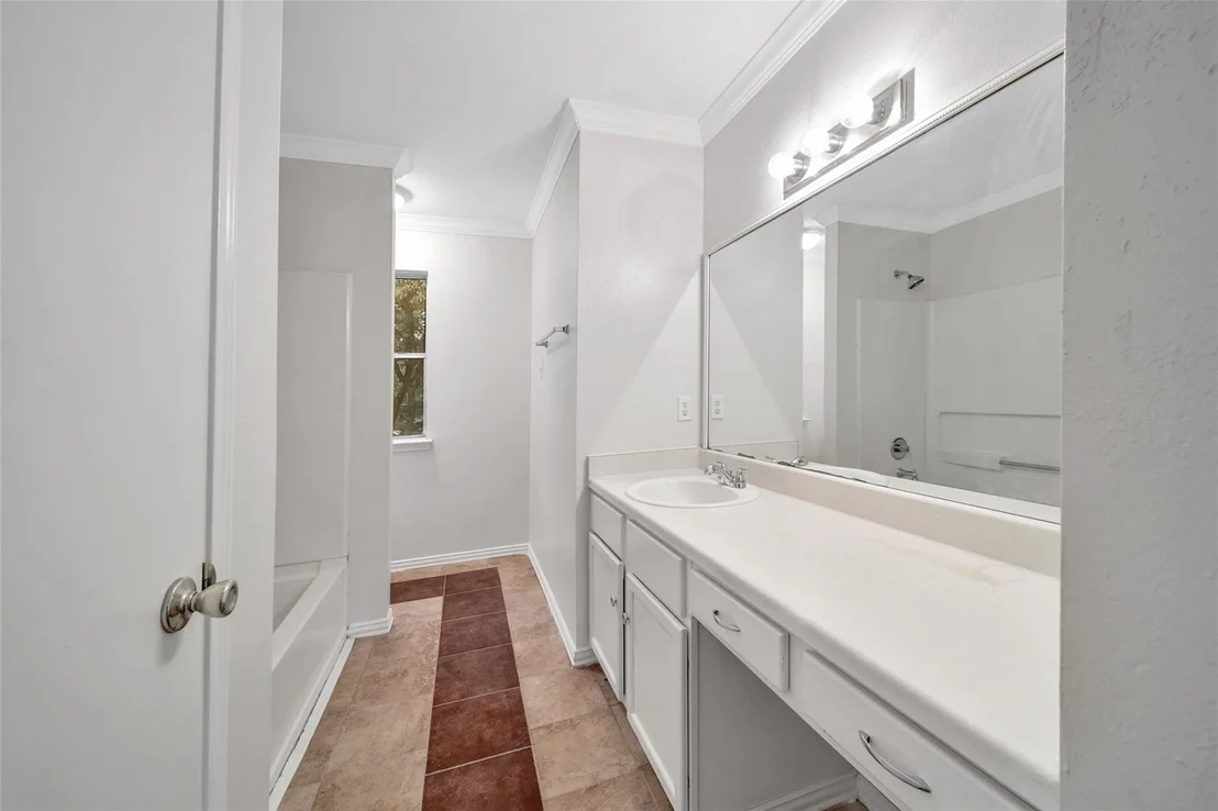 Photo of 19502 Sandy Stream Court