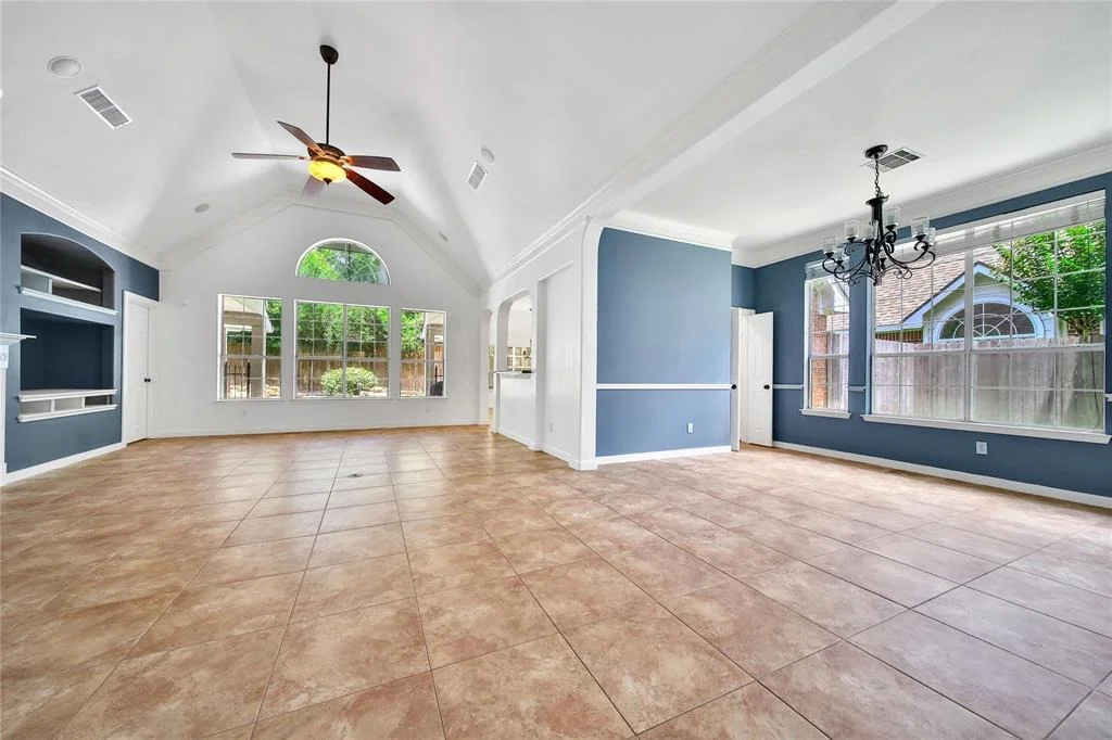 Photo of 82 Terraglen Drive