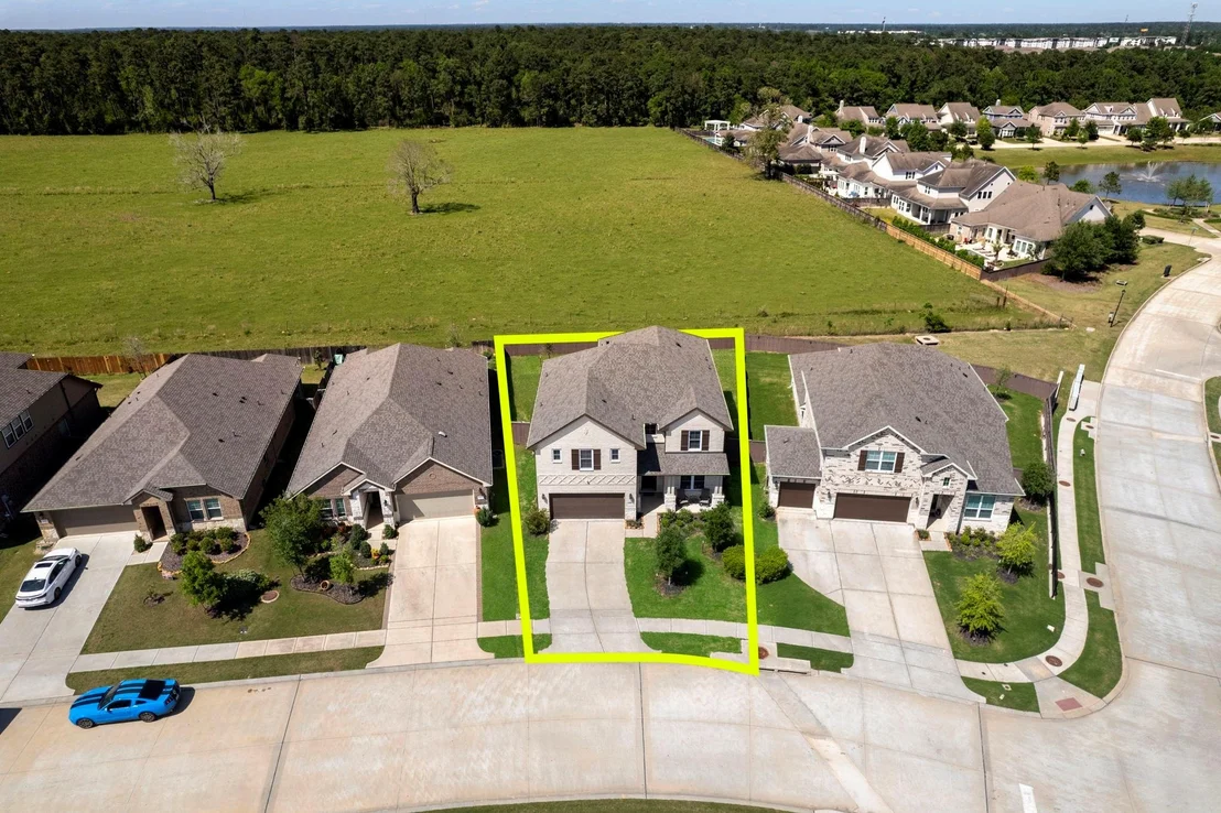 Photo of 2189 Woodland Pine Drive