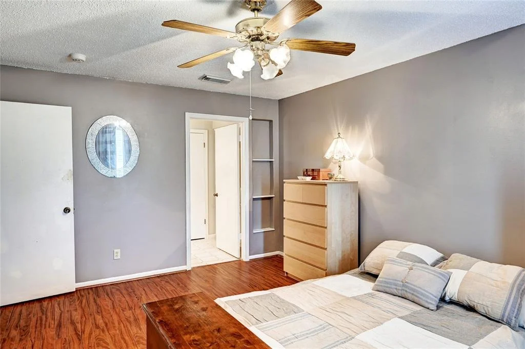 Photo of 5802 Foresthaven Drive
