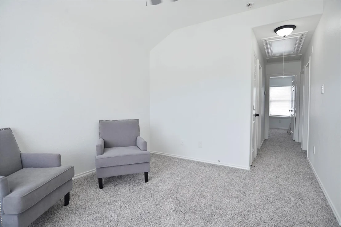Photo of 6718 Poplar Bend Lane