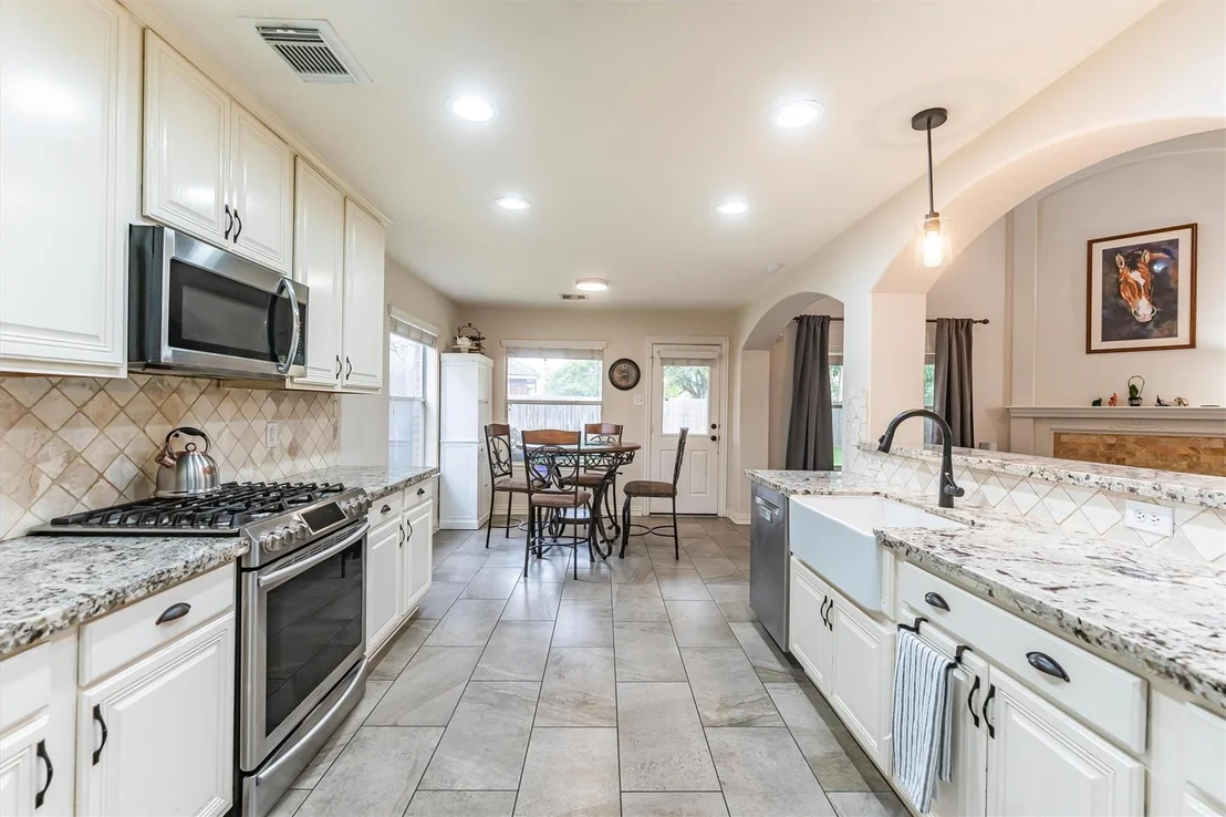 Photo of 6822 Summer Bridge Lane