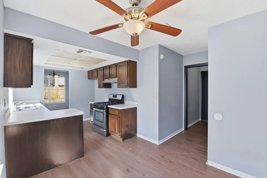 Photo of 5203 Smokey River Drive