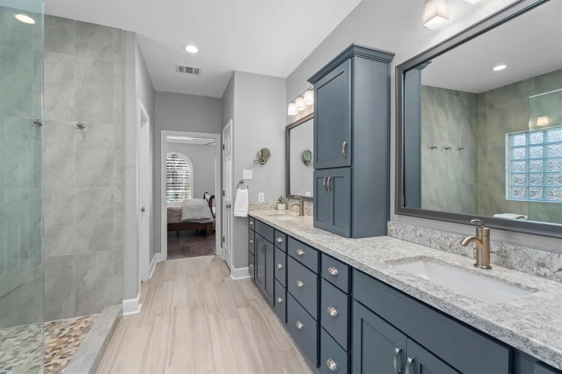 Photo of 3411 Lost Oak Drive
