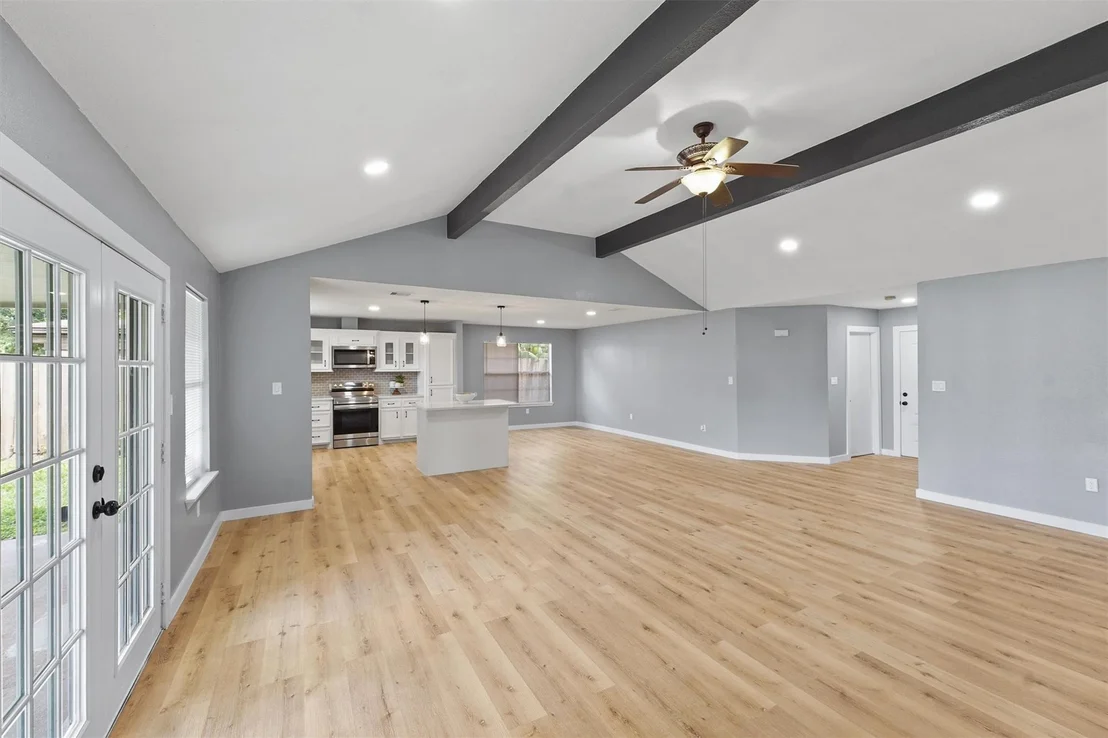 Photo of 10723 Mackenzie Drive