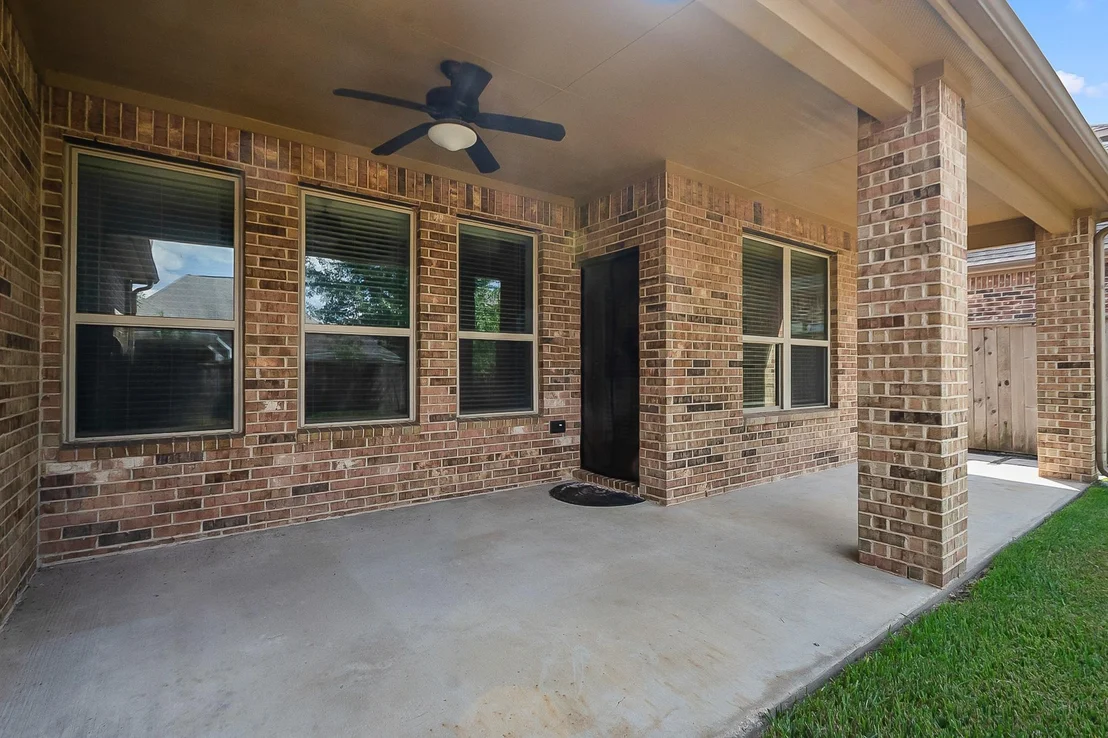 Photo of 35 N Wheatleigh Drive